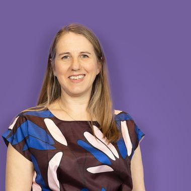 Dr Nicole Gavin