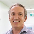 Dr Andre van der Westhuizen