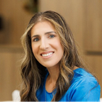 Dr  Genia  Rozen
